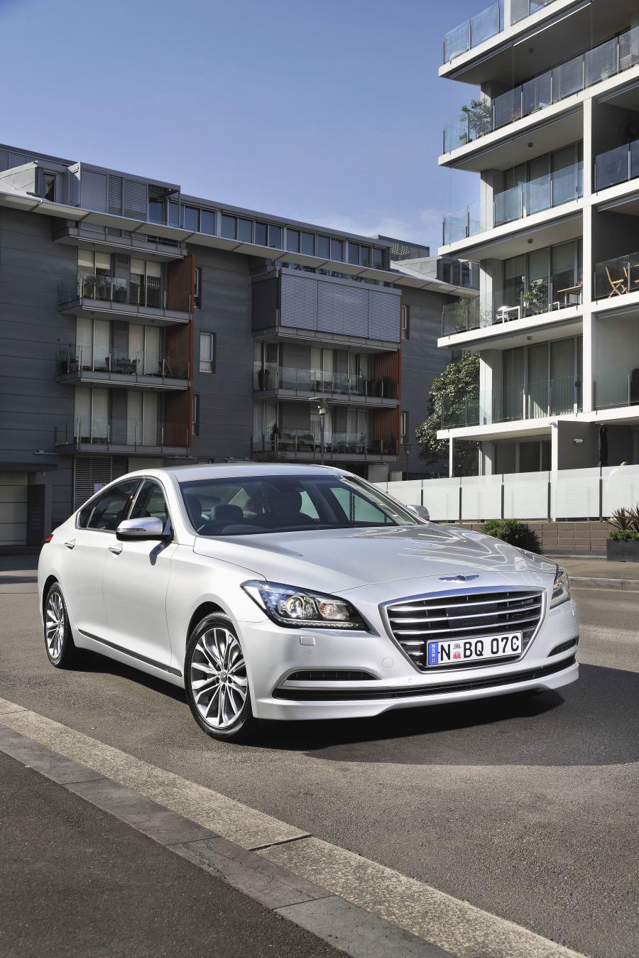  Hyundai Genesis 2014 года  (AU) (фото 12 из 30)